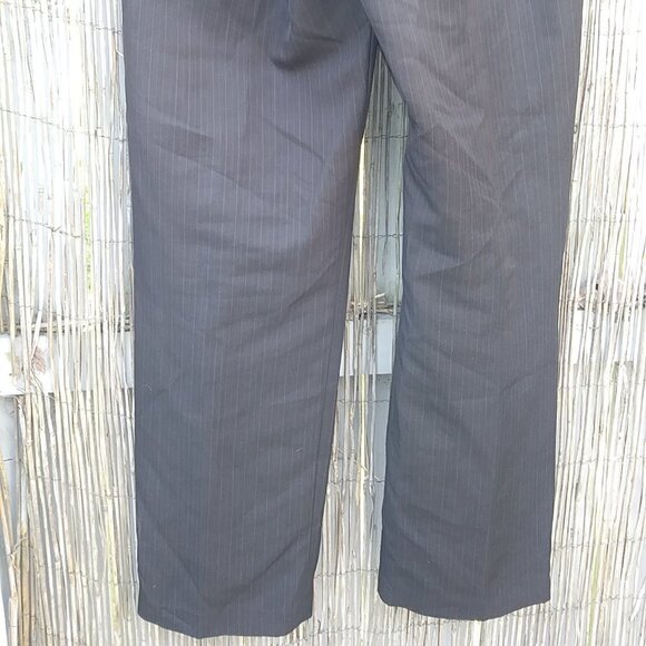 Van Heusen Black Pinstripe Mens Pants Slacks 32x32 - Picture 10 of 16